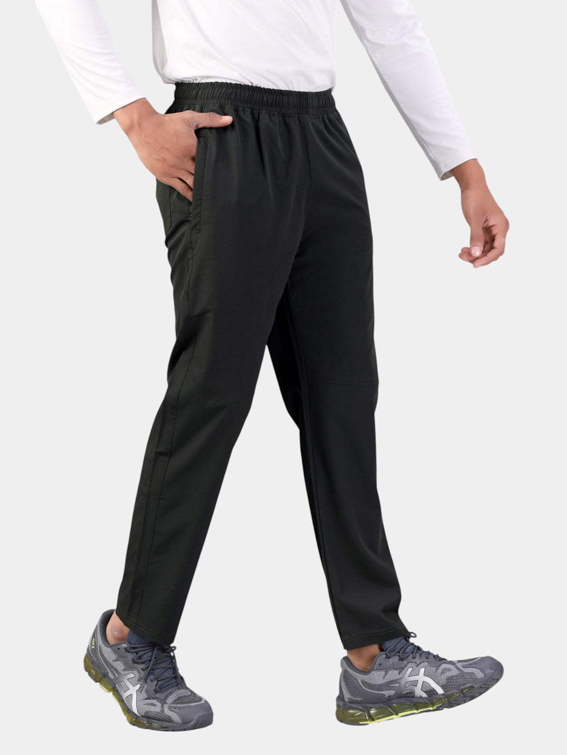 UrbanEdge Olive Pants