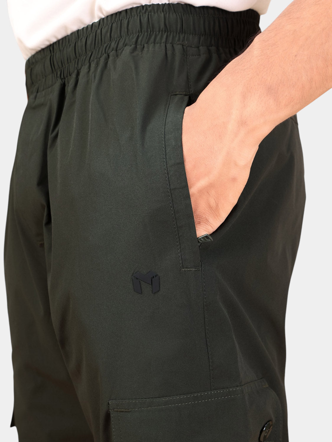 FlexCargo Olive Pants