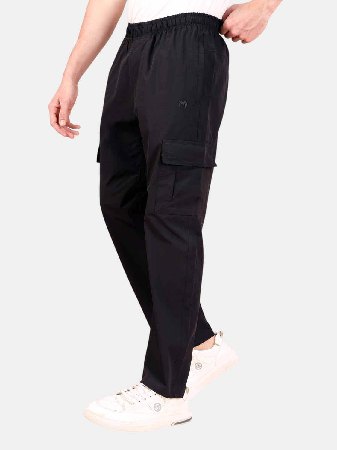 FlexCargo Black Pants